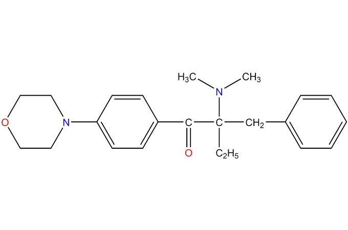 2-benzil-2-(dimetilamino)-4 '-morfolinobutirofenona